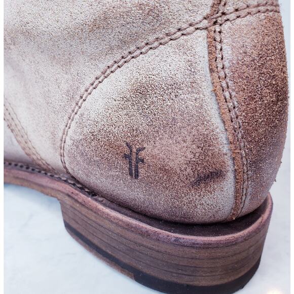 FRYE Veronica Combat Boots Distressed Tan/Beige Women's Size 9 B in VGUC - Picture 13 of 15